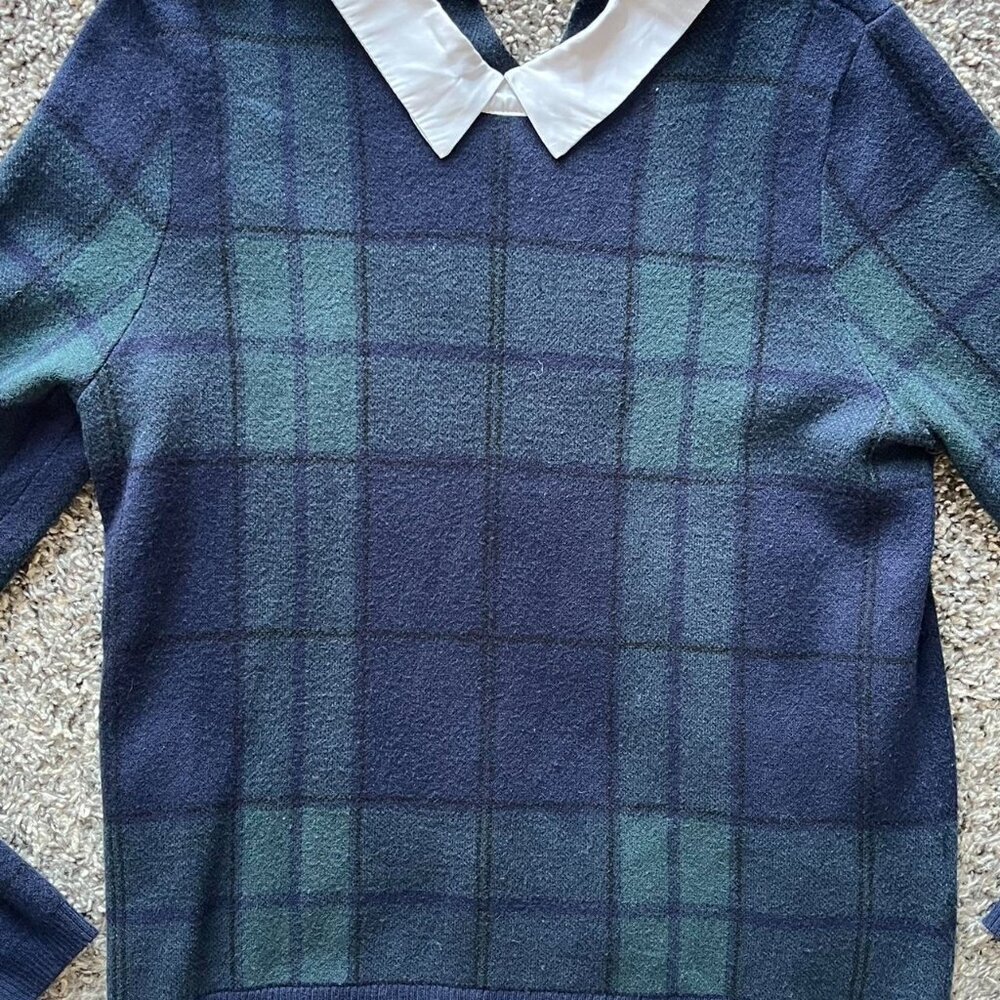 Tahari Green Blue Plaid Blouse Women Medium Collared Preppy Dark Academia Grunge - Picture 2 of 7